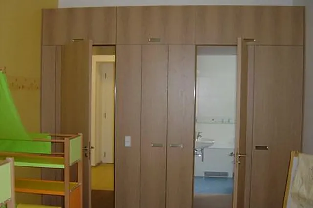 Skříně a šatny